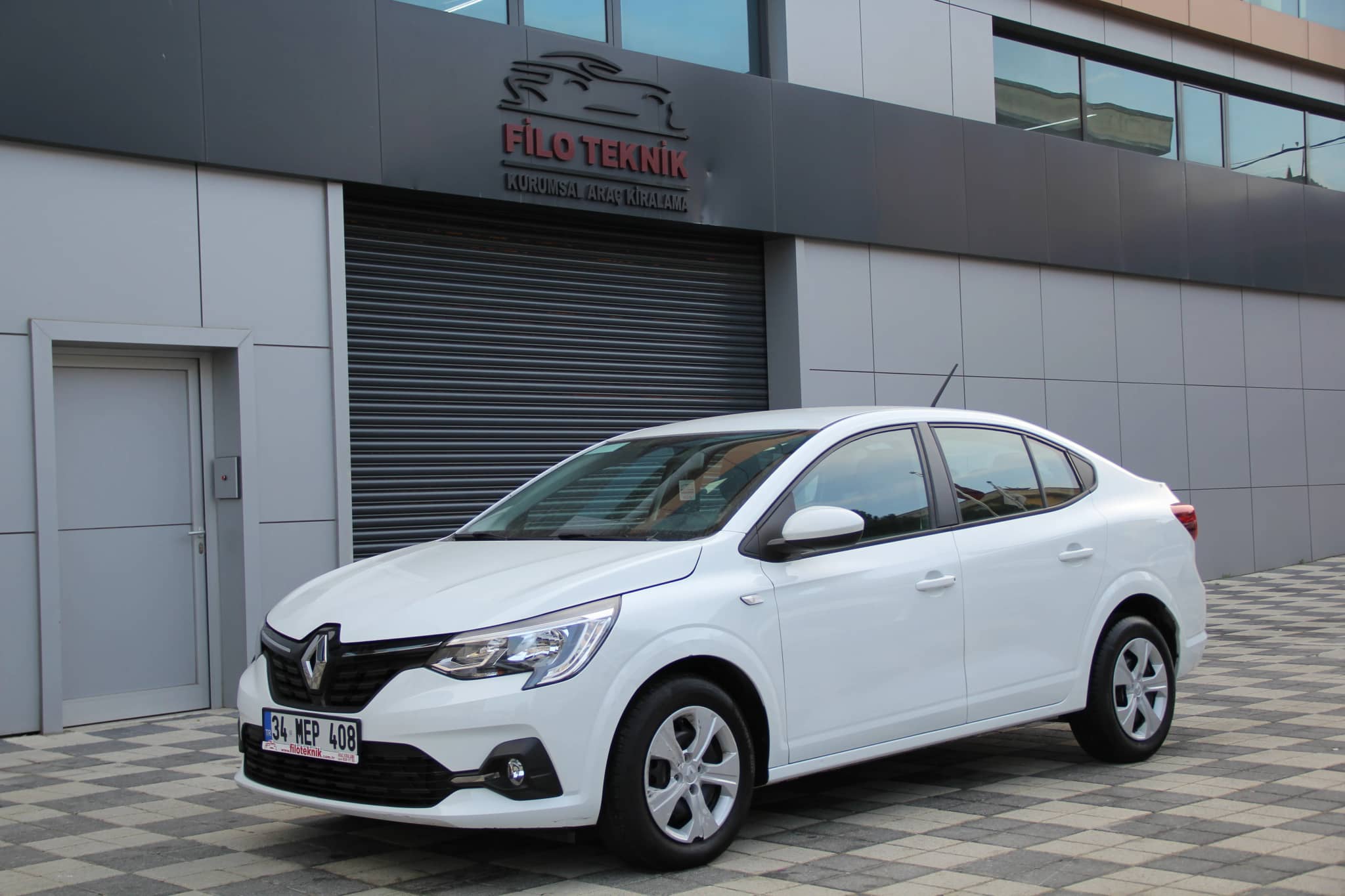 RENAULT TALIANT - Thumbnail 1