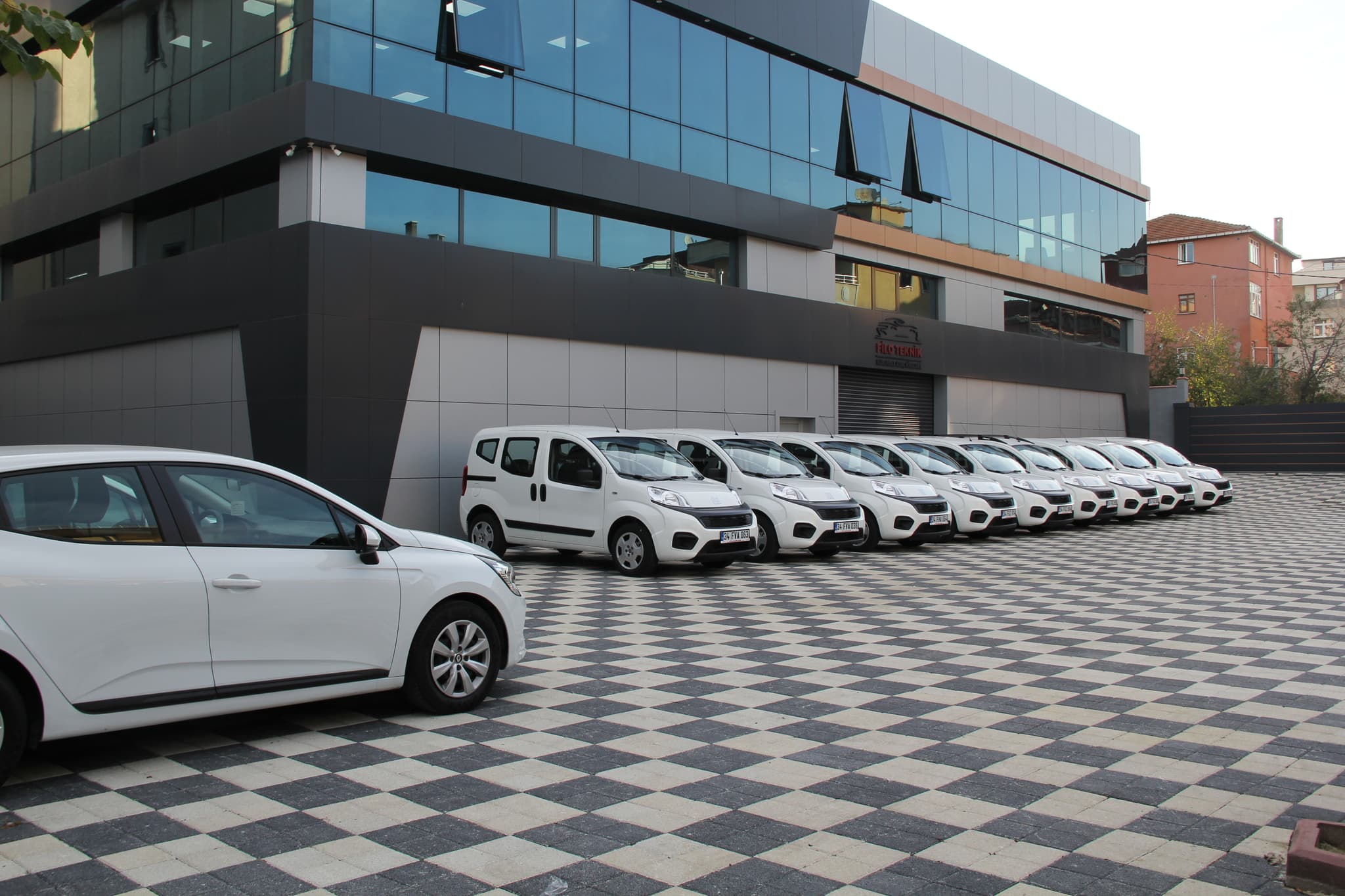 Filo Teknik Kurumsal Araç Kiralama