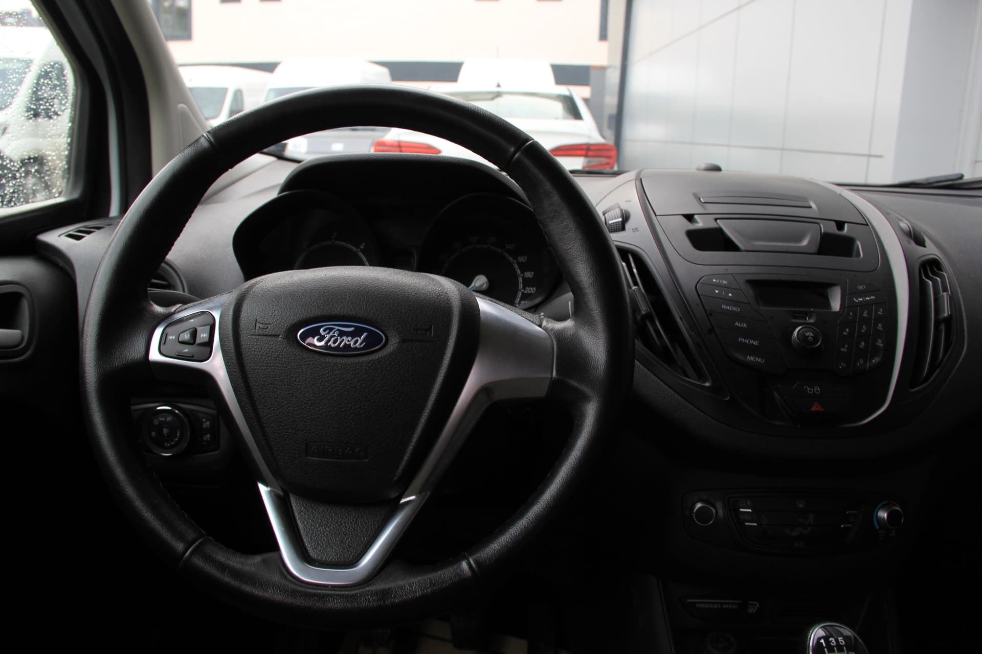 FORD COURIER - Kucuk gorsel 3