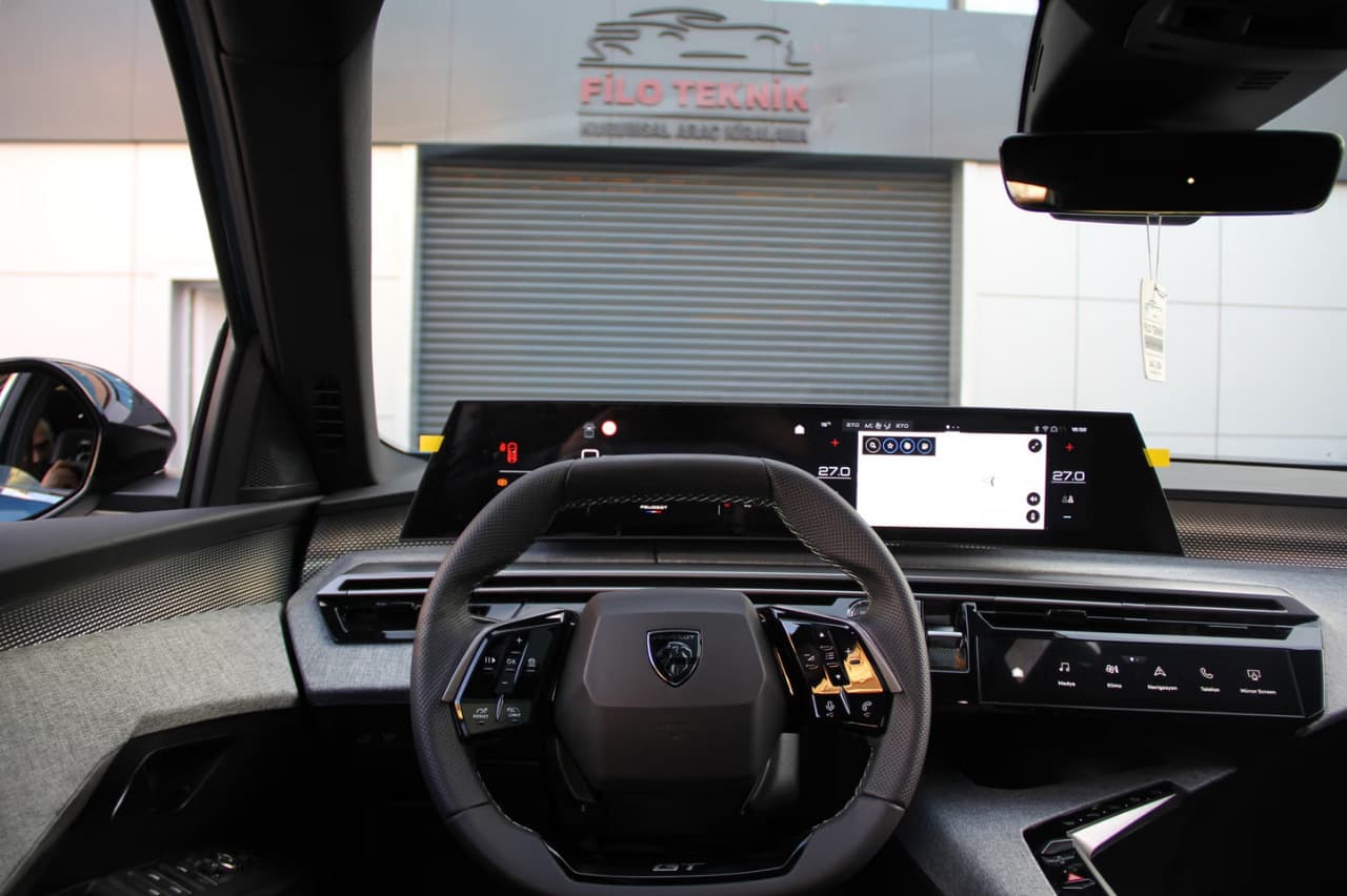 PEUGEOT 5008 - Kucuk gorsel 3