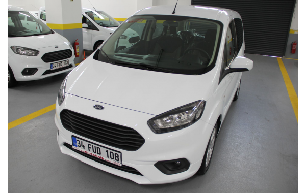 FORD TOURNEO - Görsel 1