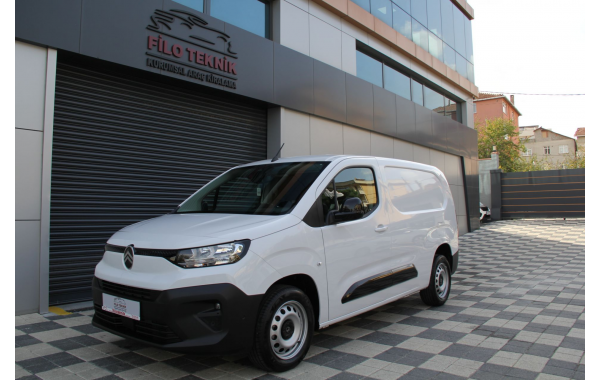 CİTROEN BERLİNGO - Görsel 1